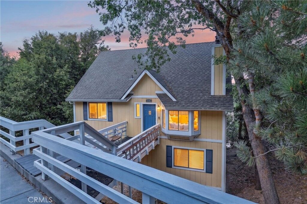 Property Photo:  1127 Yukon  CA 92352 