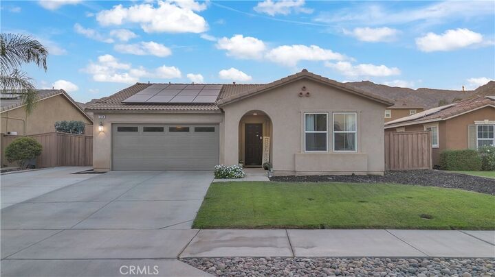 Property Photo:  684 Julian Avenue  CA 92582 