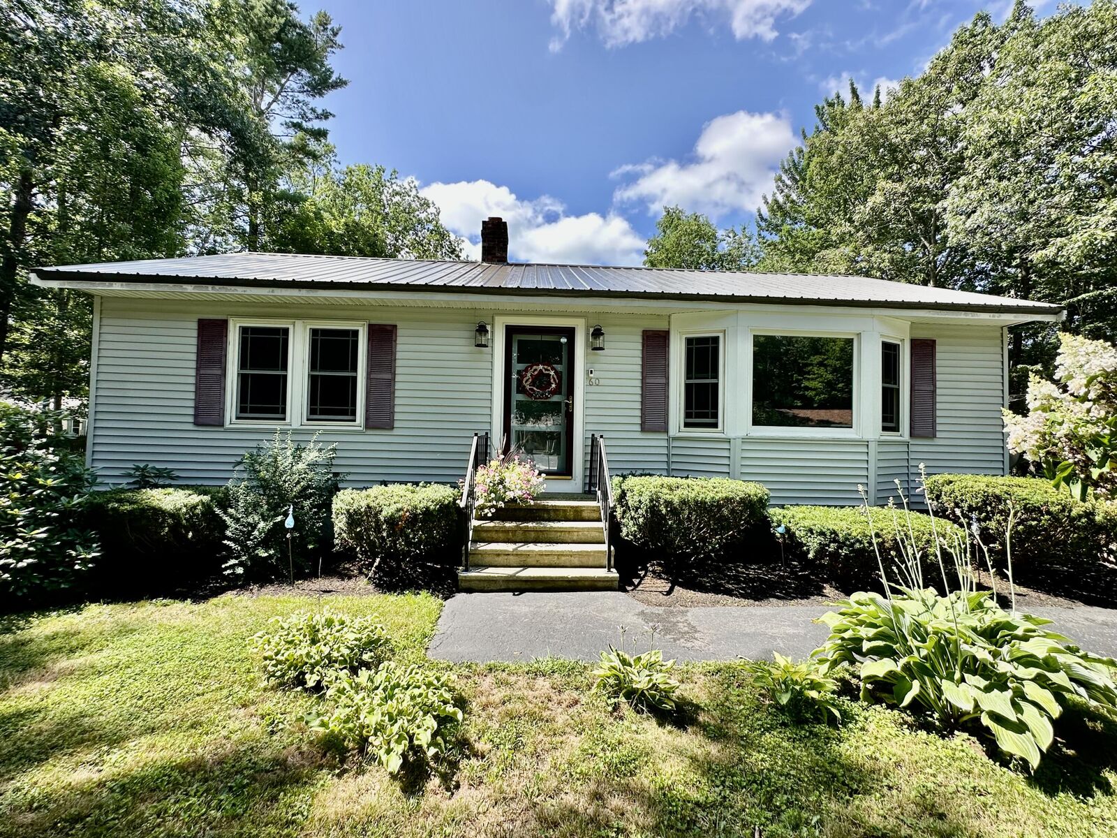Property Photo:  60 Forbes Lane  ME 04062 