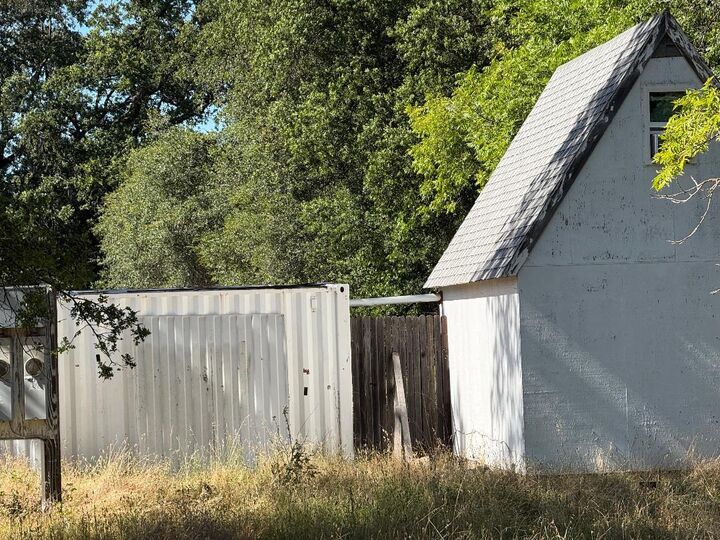 Property Photo: 5037 Caroline Drive CA 95966