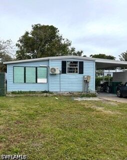 Property Photo: 52 Henderson Drive FL 34114