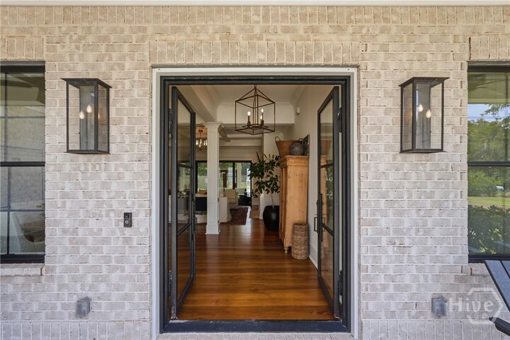 Property Photo:  127 Waterway Drive  GA 31411 