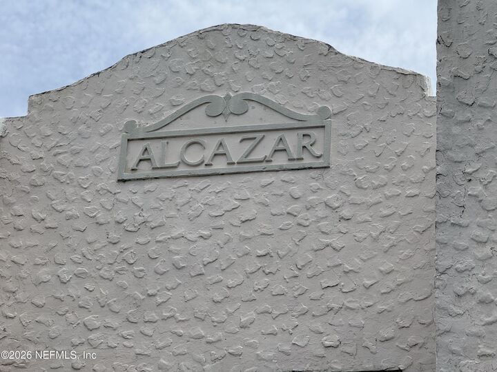 Property Photo:  1643 Mallory Street  FL 32205 