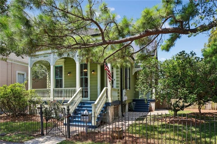 Property Photo: 5105 Laurel Street LA 70115
