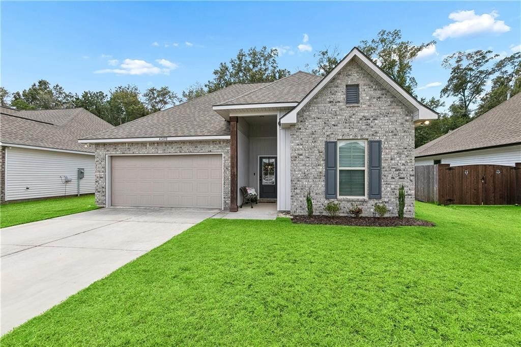 Property Photo: 41498 Dothan Place LA 70454