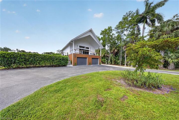 Property Photo:  5191 Coral Wood Dr  FL 34119 
