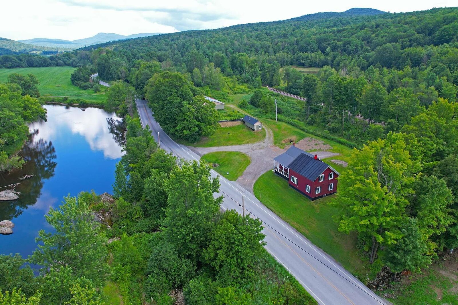 Property Photo: 140 Jay Road VT 05476