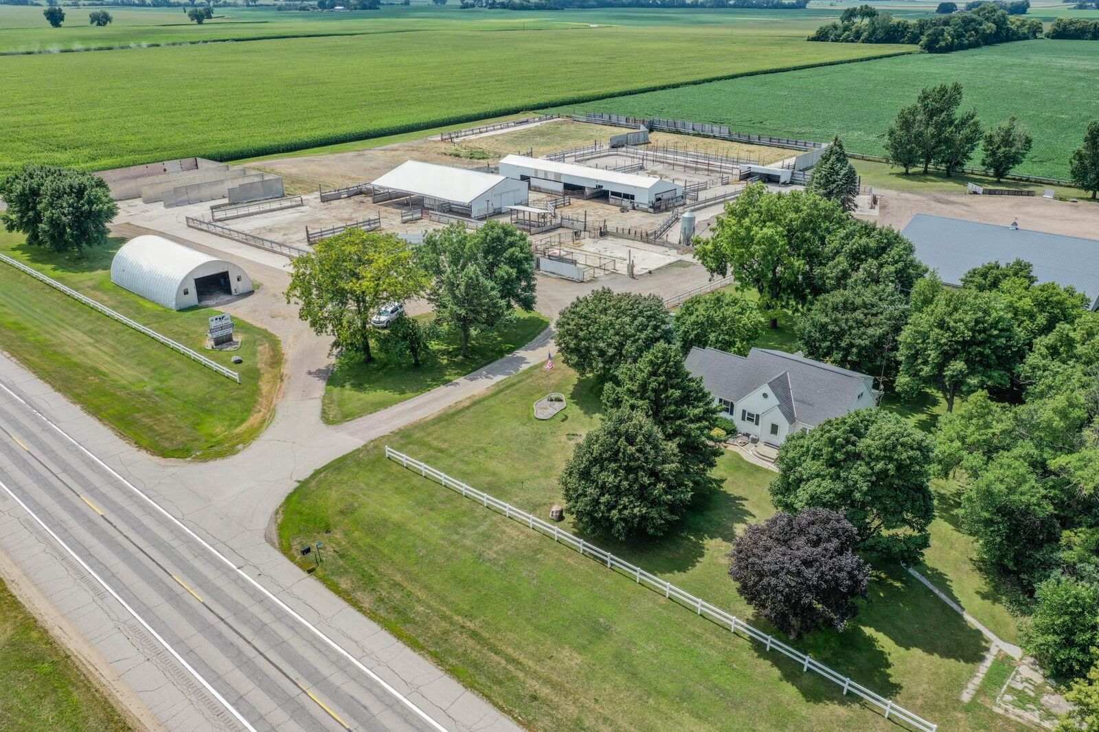 Property Photo: 16002 Highway 71 S MN 56216