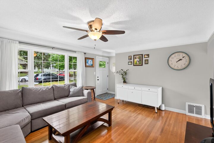 Property Photo: 6331 Humboldt Avenue S MN 55423