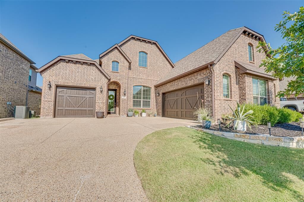 Property Photo:  3315 Royal Ridge Drive  TX 75087 