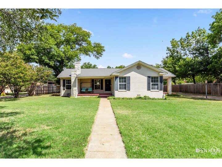 Property Photo:  3316 Kessler Boulevard  TX 76309 