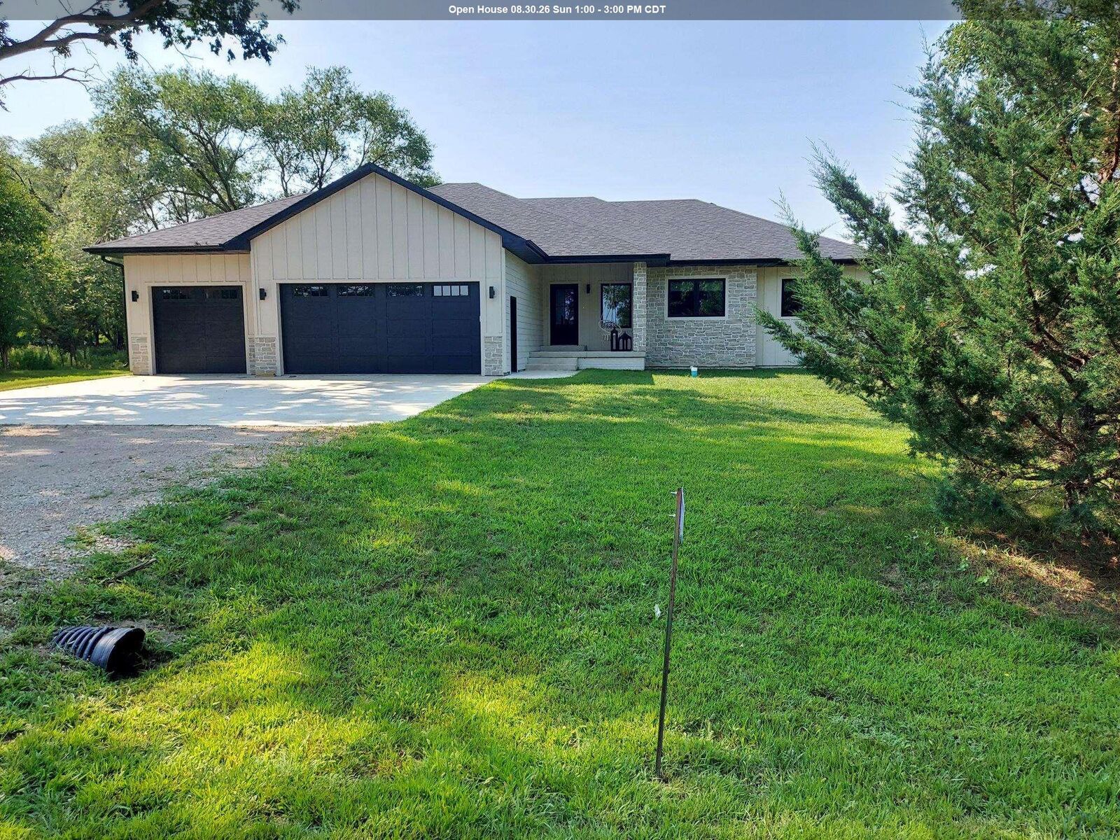 Property Photo: 1000 Deerfield Rd. SD 57069