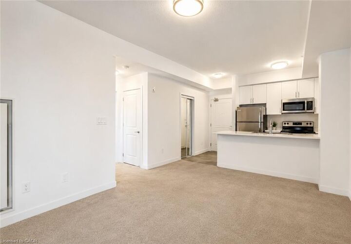 Property Photo:  81 Robinson Street 703  ON L8P 0B9 