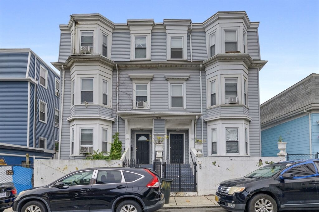 Property Photo: 121 George St MA 02119