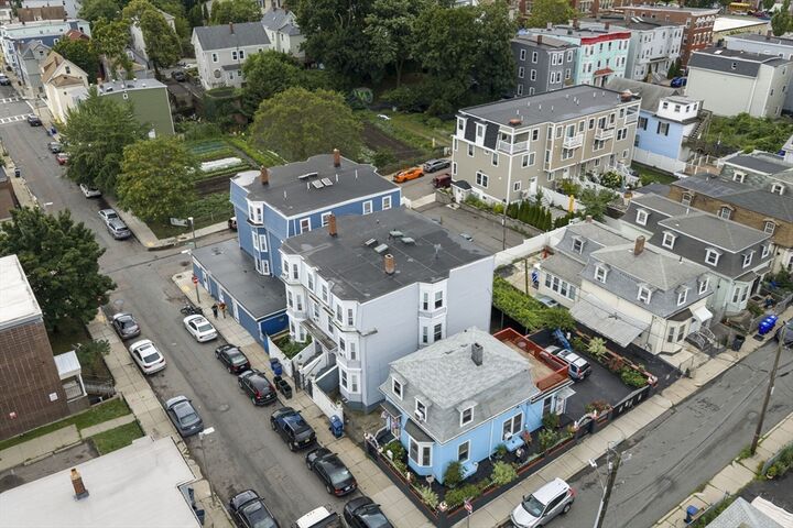 Property Photo: 119 George St MA 02119