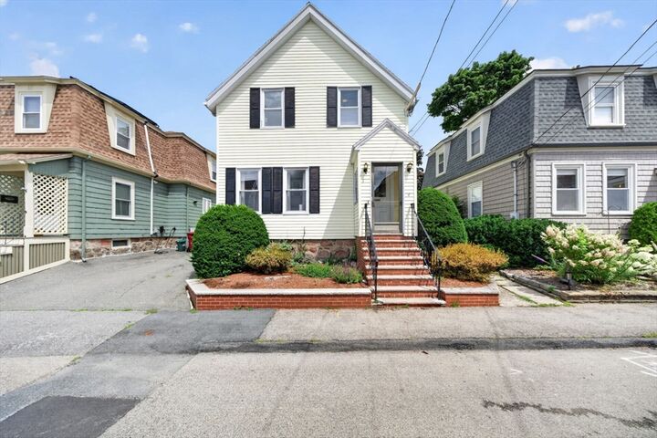 Property Photo:  4 Allen Place  MA 02176 
