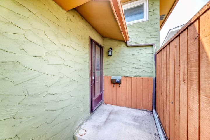 Property Photo: 136 Midlawn Close SE AB T2X 1A8