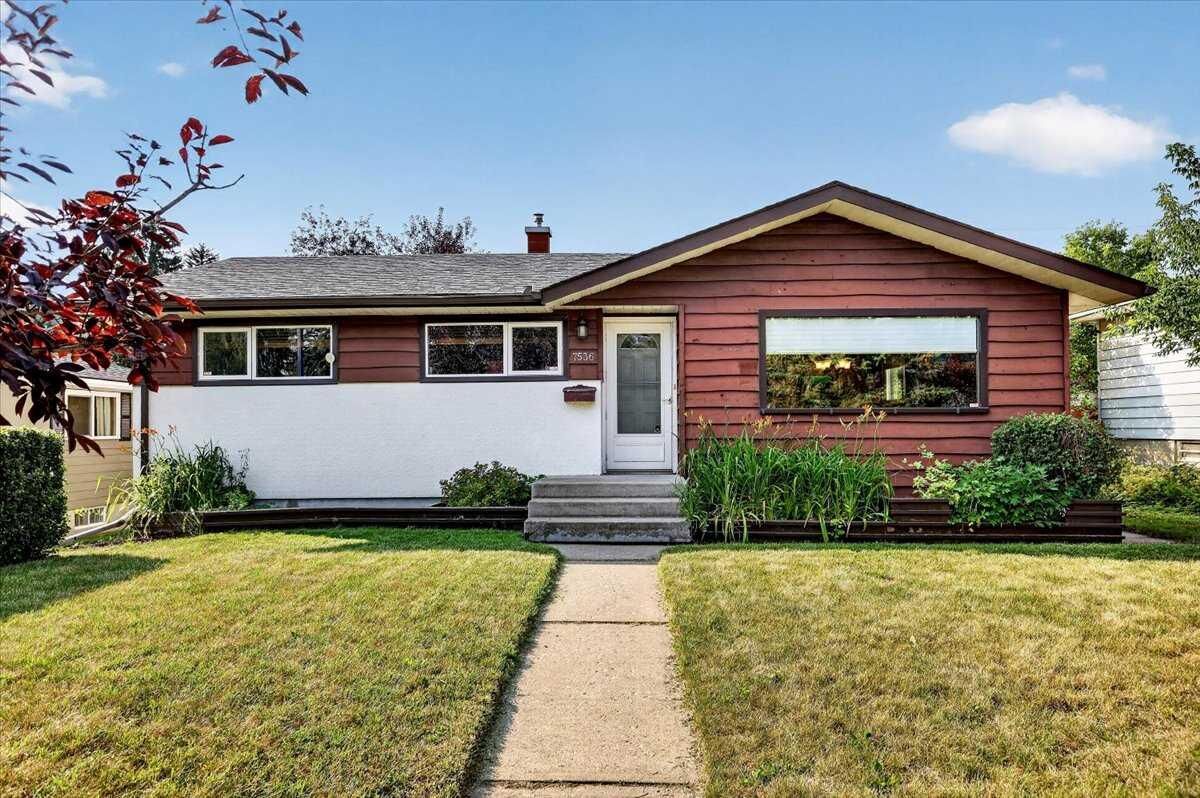 Property Photo: 7536 Fleetwood Drive SE AB T2H 0X1