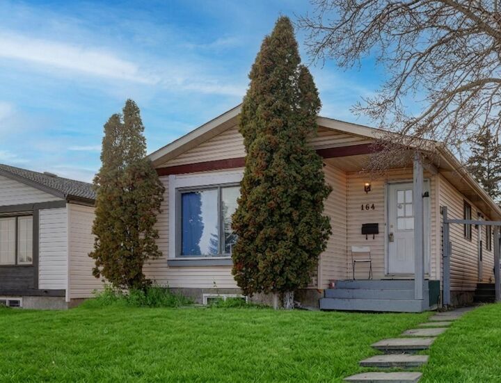 164 Faldale Close NE — photo 1