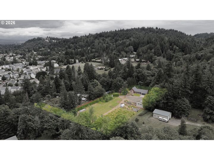 Property Photo:  2060 SW Butler Rd  OR 97080 