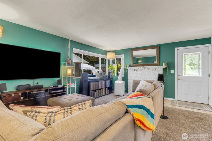 Property Photo:  17532  24th Avenue SE  WA 98012 