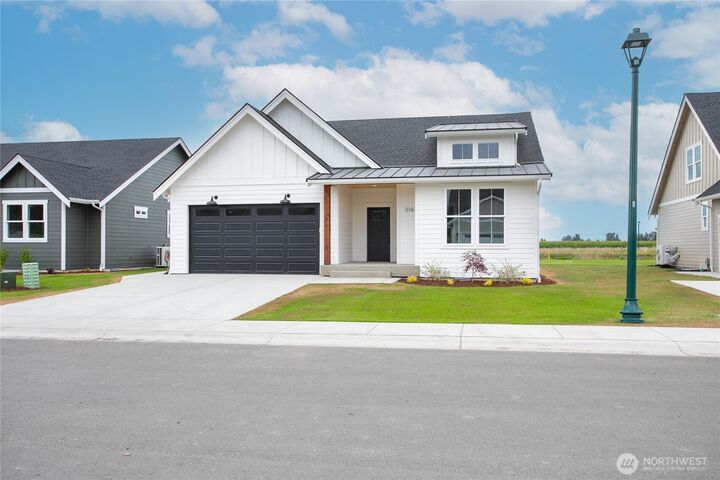 Property Photo: 316 W 3rd Street WA 98247