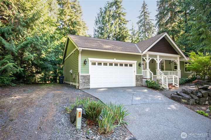Property Photo:  180  Polo Park Drive  WA 98229 