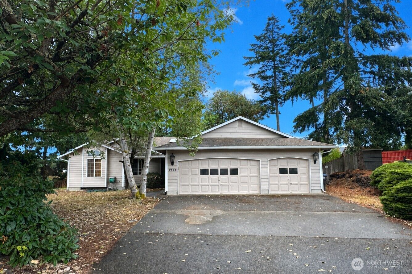 Property Photo:  9544  Corvette Court  WA 98516 