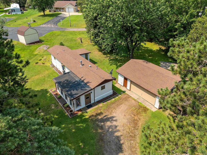 Property Photo:  17331 Valley View Road  WI 54175 