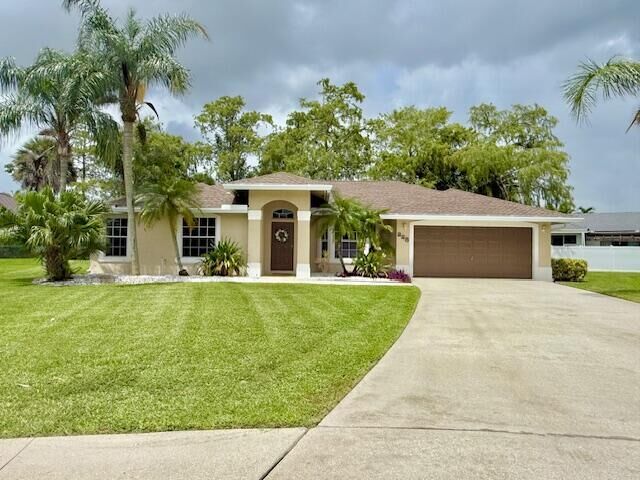 Property Photo:  228 Park Road N  FL 33411 