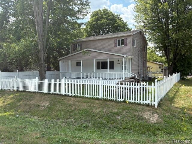 Property Photo: 1297 Maxson Street MI 48504