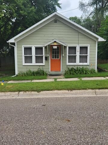 Property Photo:  203 Jefferson Street  MI 49047 