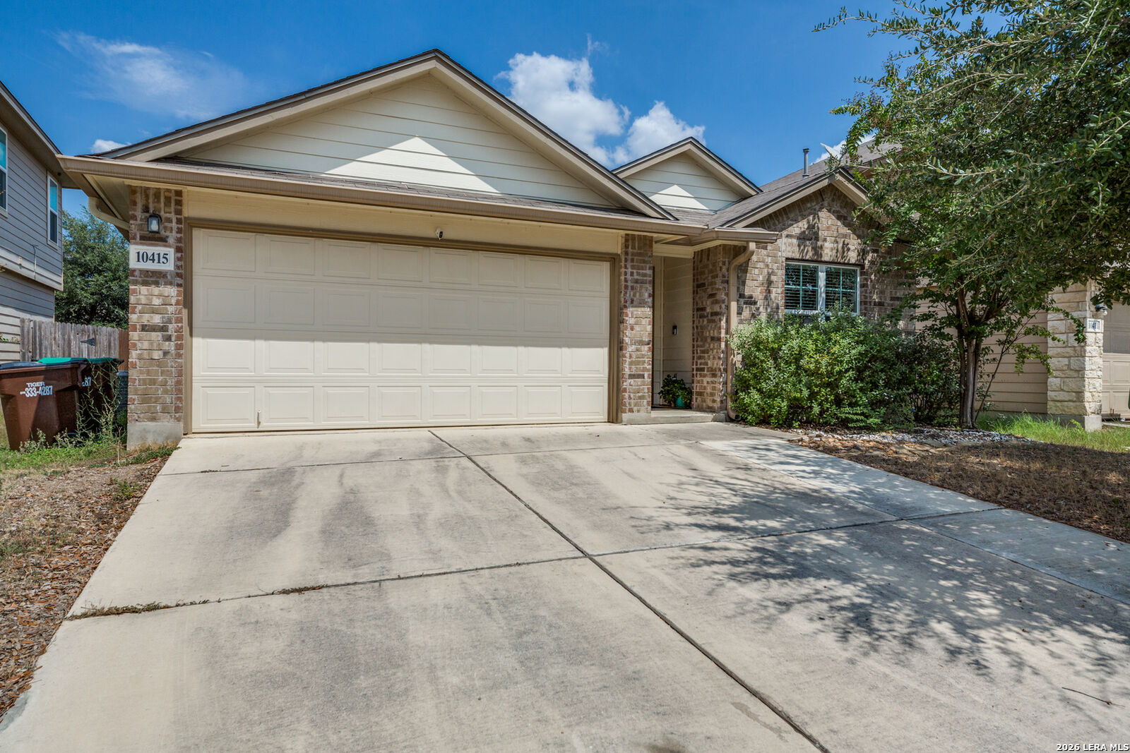Property Photo:  10415 Rhyder Rdg  TX 78254 