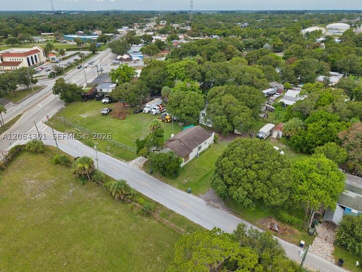 Property Photo:  2108 Okeechobee Rd  FL 34950 