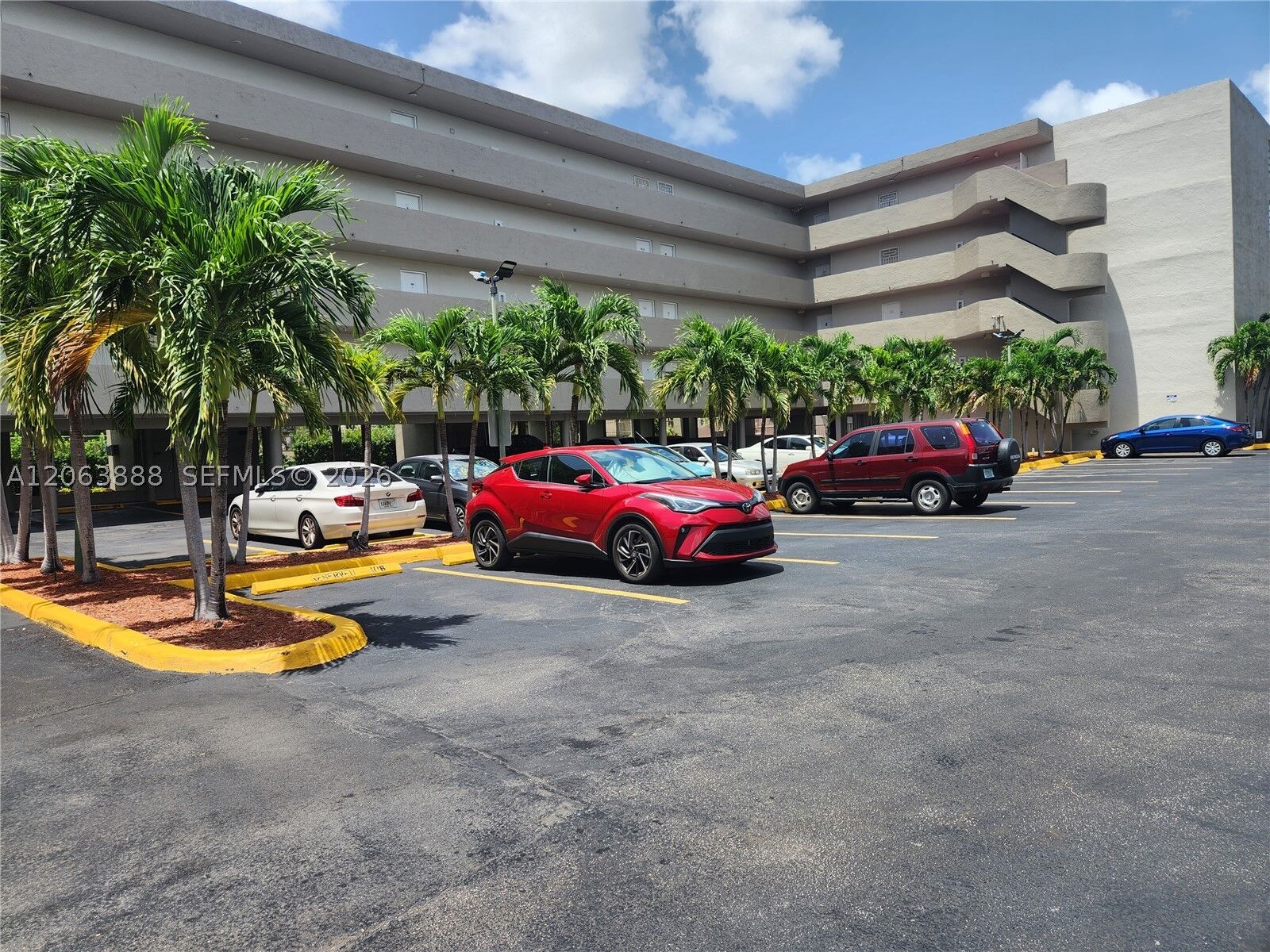 Property Photo: 802 NW 87th Ave 312 FL 33172
