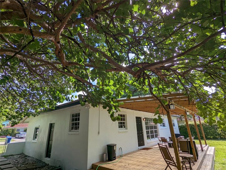 Property Photo: 490 NW 90th St . FL 33150