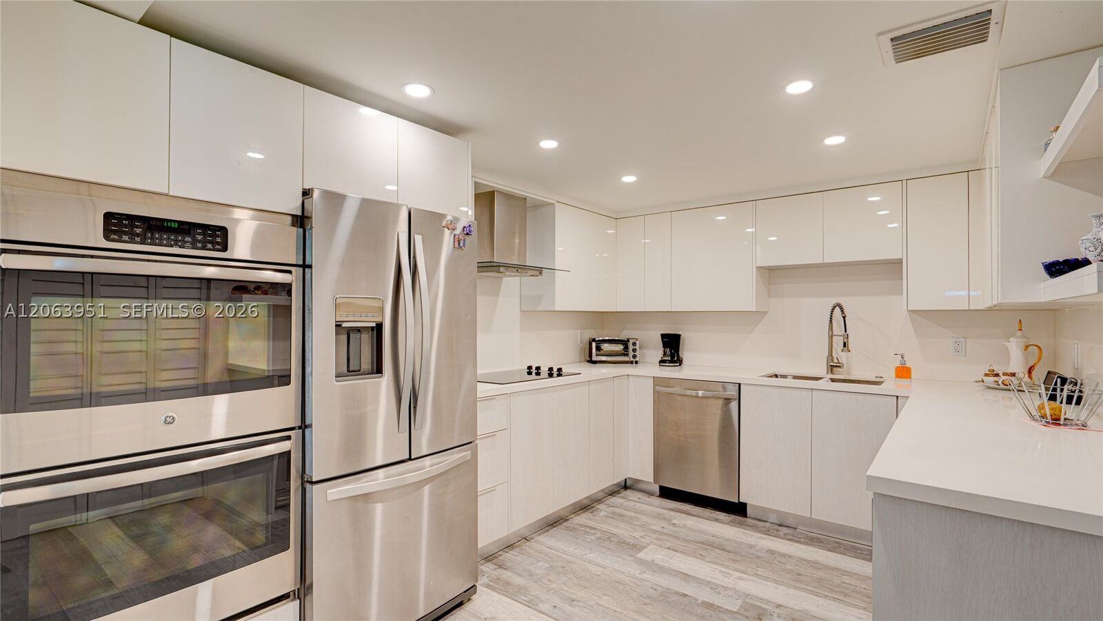 Property Photo:  16325 Golf Club Rd 101  FL 33326 