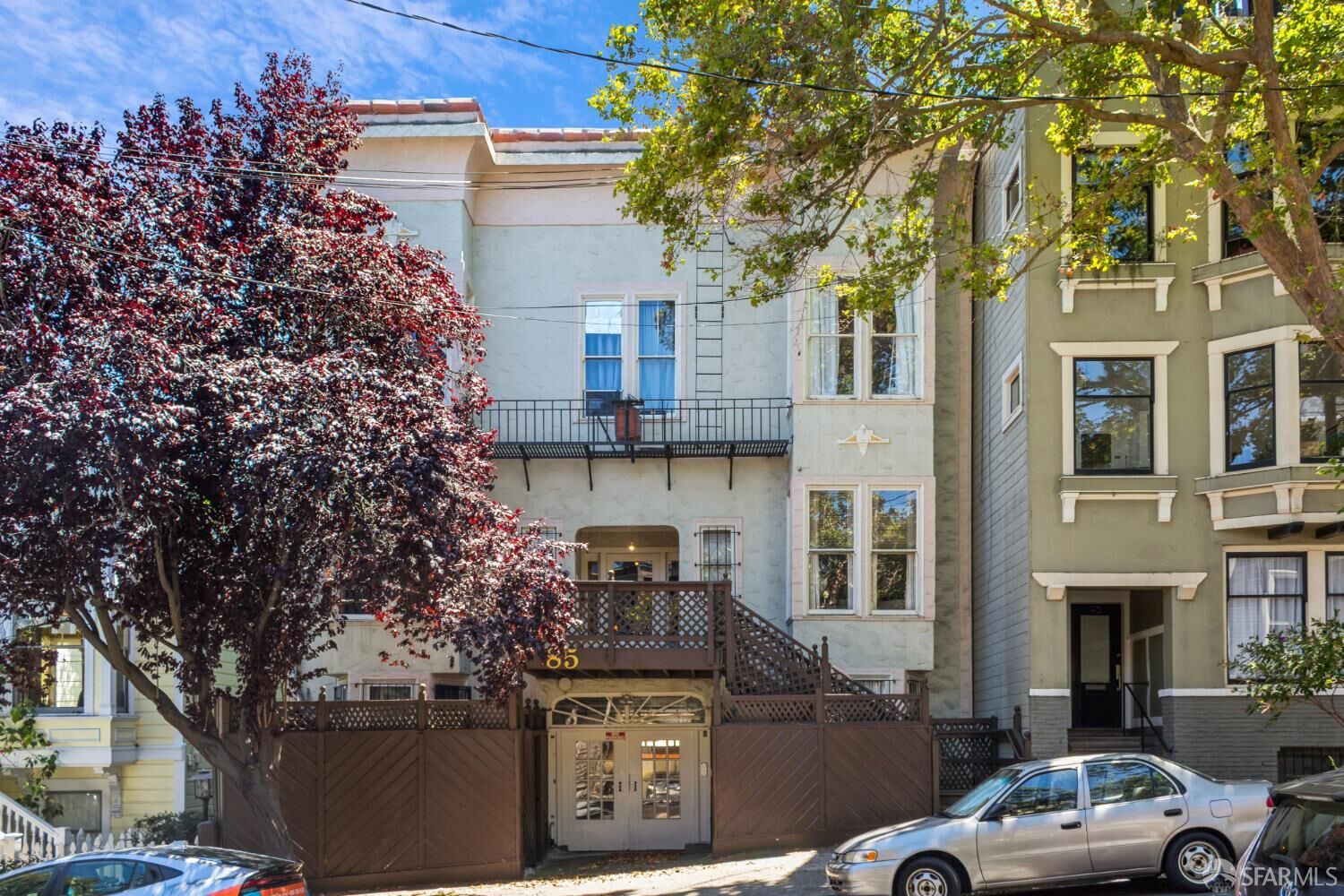 Property Photo:  85 Henry Street  CA 94114 