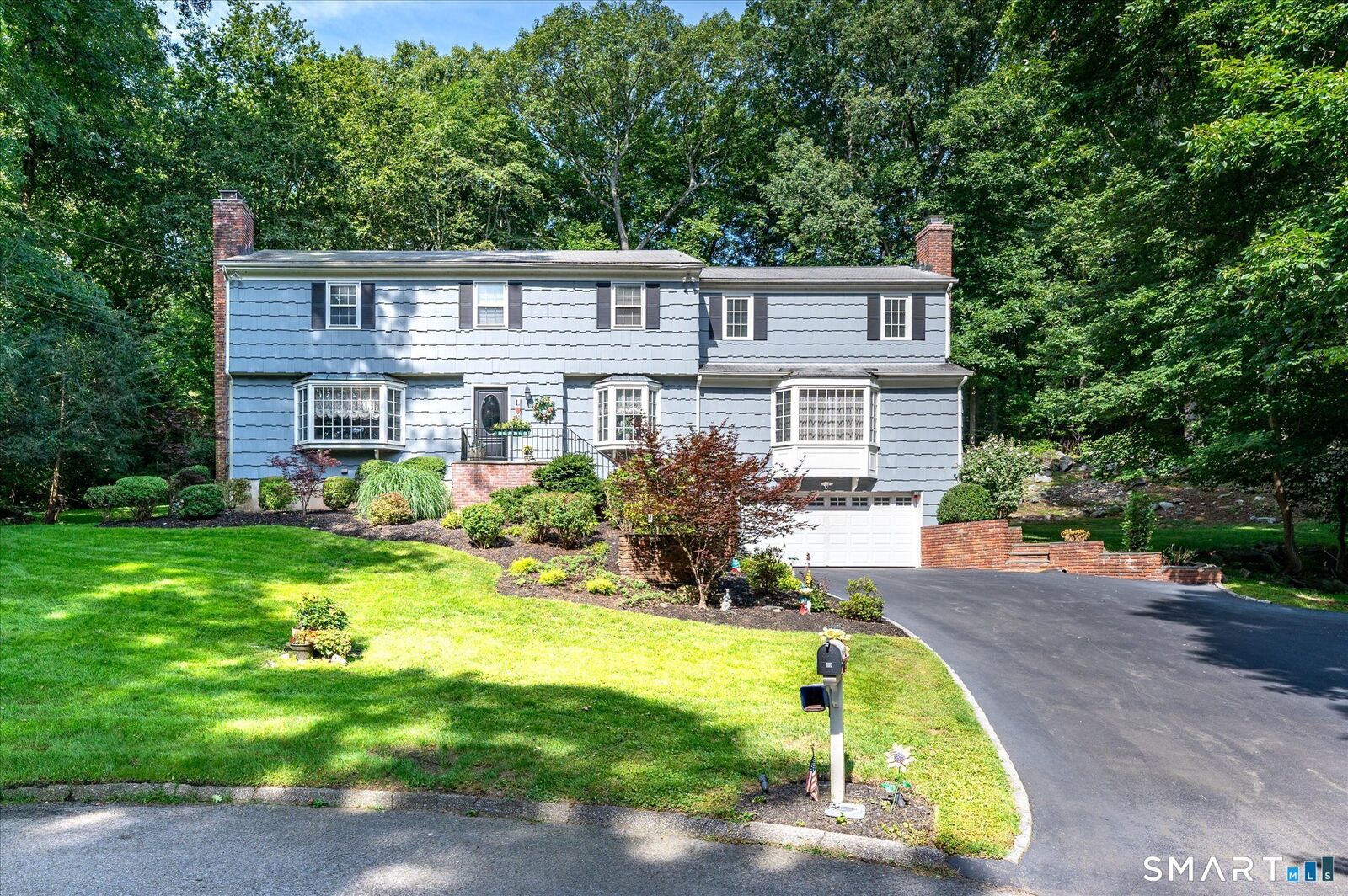 Property Photo:  89 West Bank Lane  CT 06902 