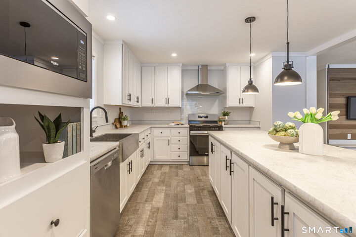 Property Photo:  67 Middle Road  CT 06082 