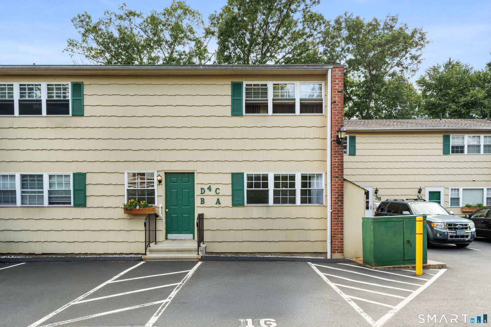 Property Photo:  55 Porter Avenue 4A  CT 06770 