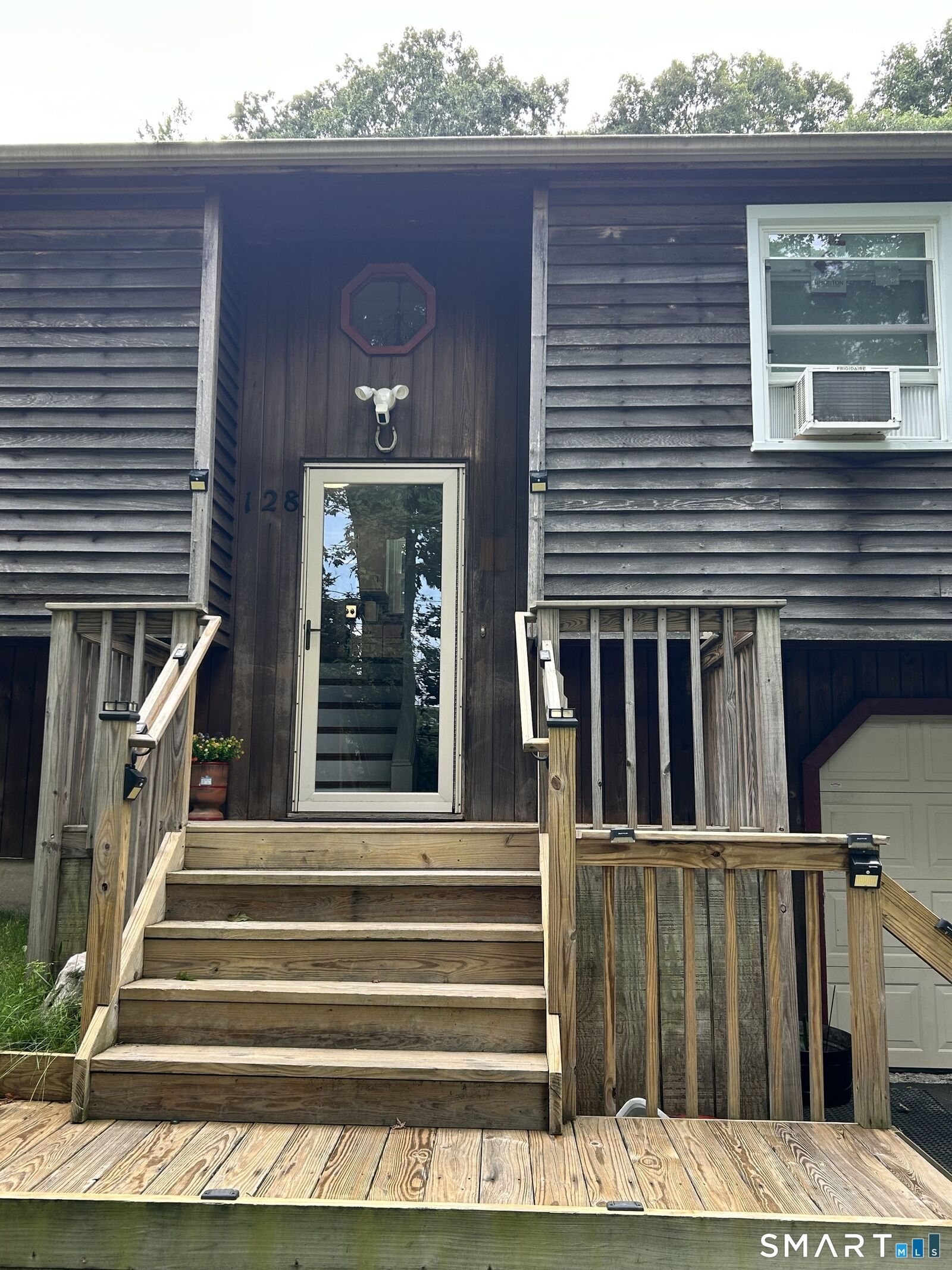 Property Photo:  128 Rockwell Road  CT 06801 