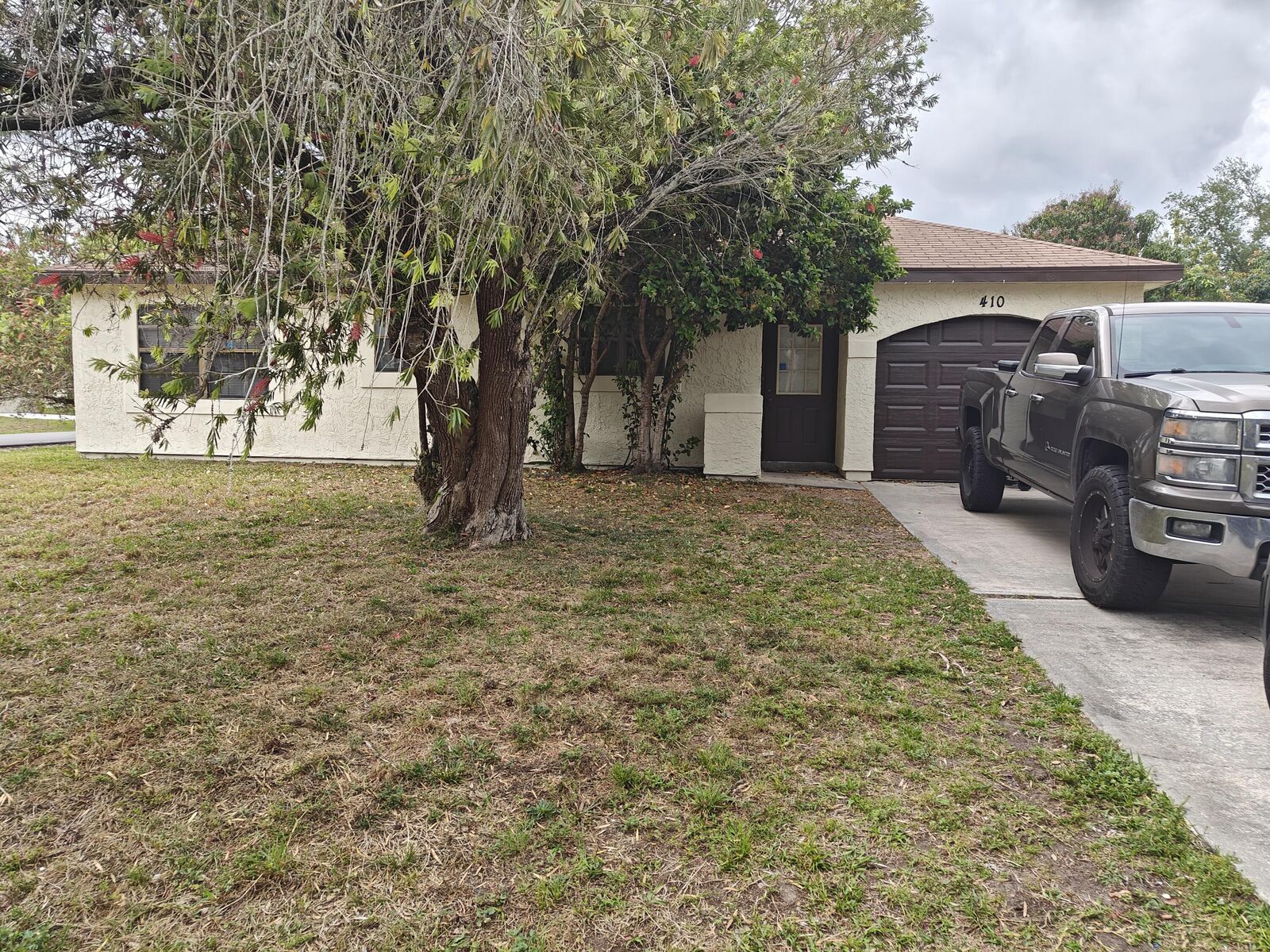 Property Photo: 410 Fernandina Street NW FL 32907