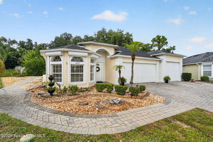Property Photo: 4421 Sugarberry Lane FL 32796