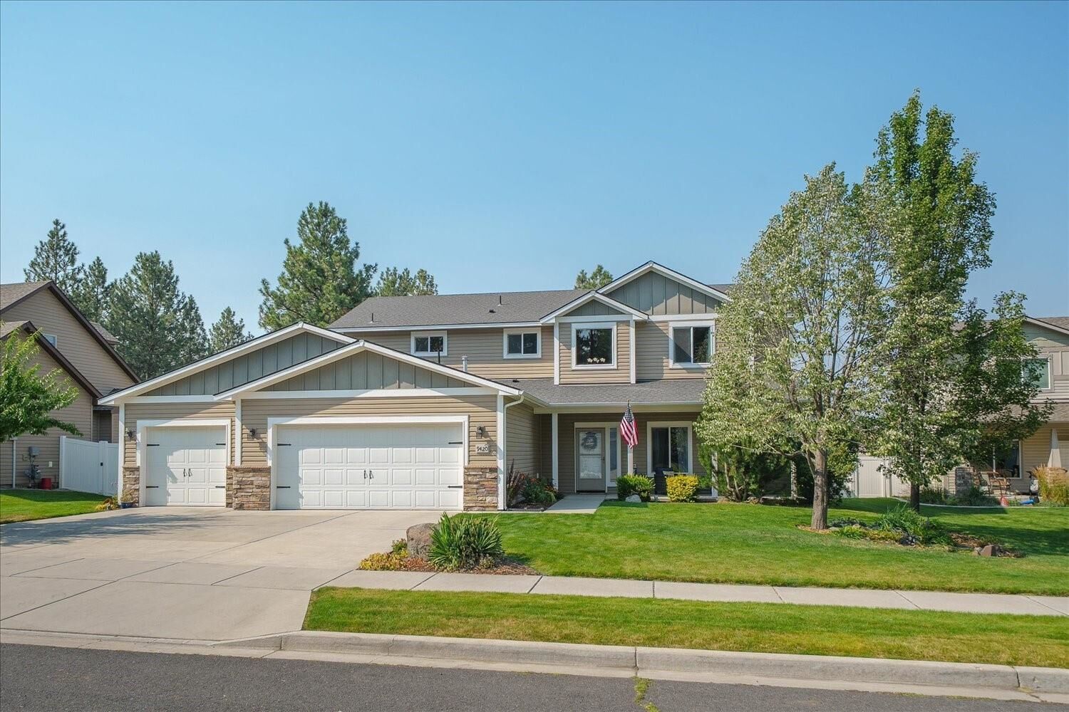 Property Photo:  9420 W Ballesteros Ct  WA 99004 