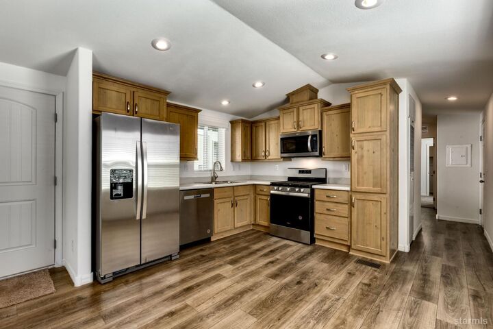Property Photo:  2030 E Street 31  CA 96150 