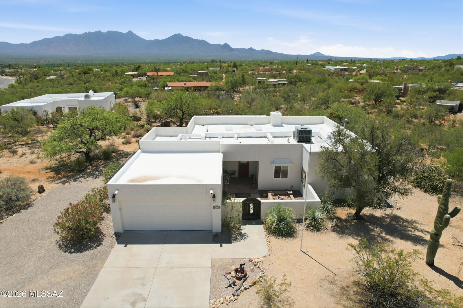 Property Photo: 655 W Continental Road AZ 85622