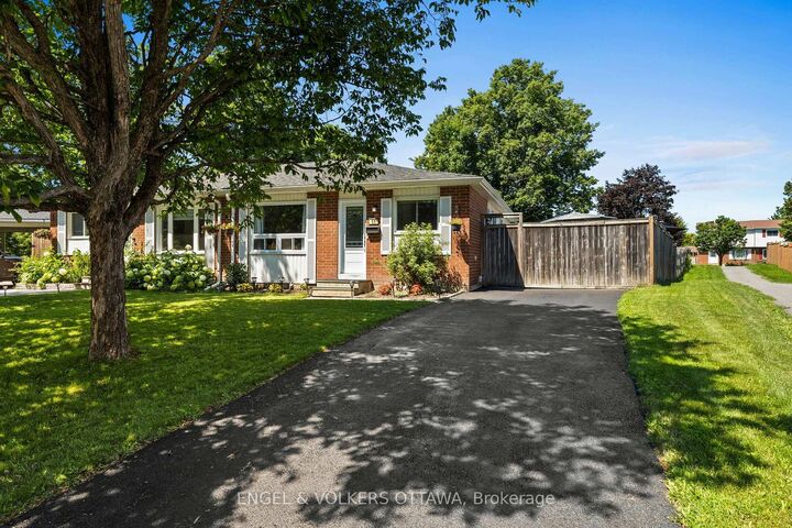 51 Morton Drive — photo 1