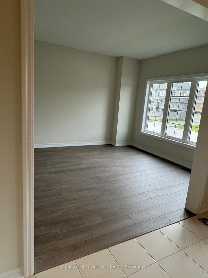 Property Photo: 232 Warden Street ON L0M 1S0
