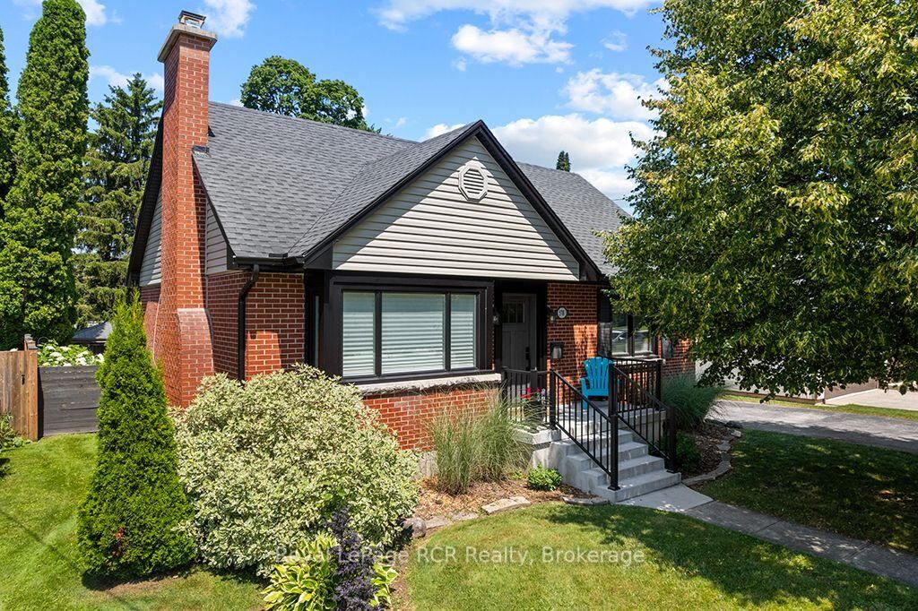 Photo de la propriété:  578 7th Street W  ON N4K 3L6 